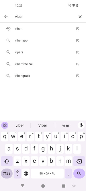 Indtast navnet på appen og vælg Søg