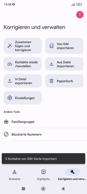 Ihre Kontakte werden in Ihrem Google Konto gespeichert und auf Ihrem Handy gespeichert, wenn Google das nächste Mal synchronisiert wird.