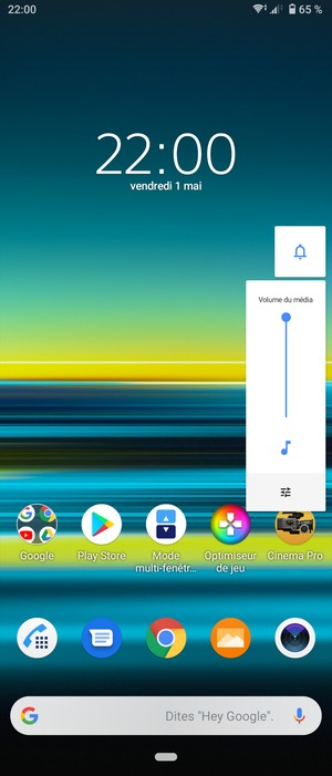 Maintenir appuyé pour baisser le volume au niveau requis