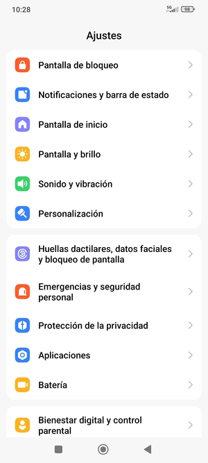 Desplácese y seleccione Huellas dactilares, datos faciales y bloqueo de pantalla