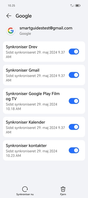 Kontroller at Synkroniser kontakter er valgt