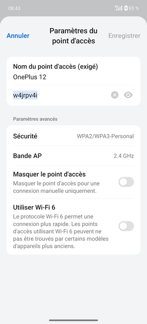 Saisissez un mot de passe de hotspot Wi-Fi d'au moins 8 caractères et sélectionnez Enregistrer