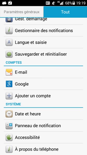 Faites défiler et sélectionnez À propos du téléphone