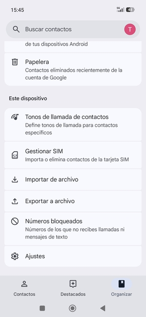Desplácese y seleccione Gestionar SIM