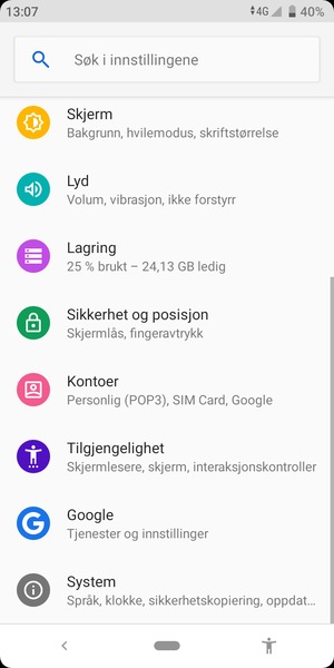 Gå tilbake til Innstillinger-menyen og velg Kontoer