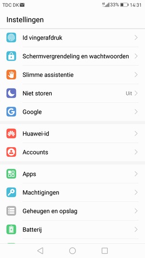 Scroll naar en selecteer Accounts