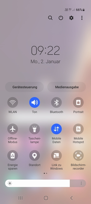 Wählen Sie die Menü-Taste