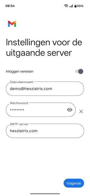 Voer Uitgaand serveradres in en selecteer Volgende
