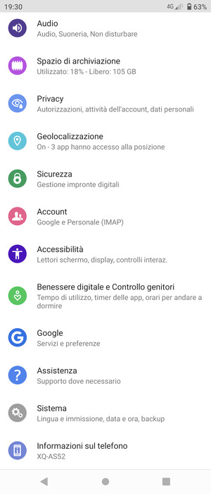 Scorri e seleziona Account