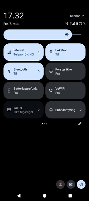 Vælg  Bluetooth
