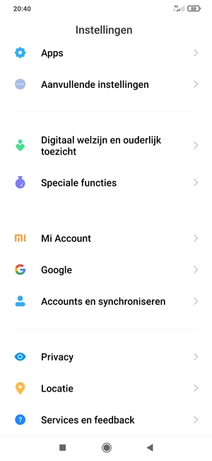 Scroll naar en selecteer Accounts en synchroniseren