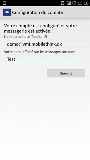 Donnez un nom à votre compte et saisissez votre nom. Sélectionnez Suivant