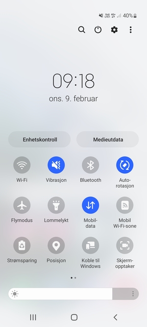 Velg Vibrasjon for å bytte til lydløs