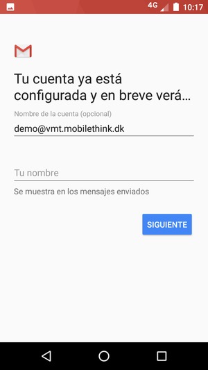 Déle a su cuenta un nombre y escriba su nombre. Seleccione SIGUIENTE