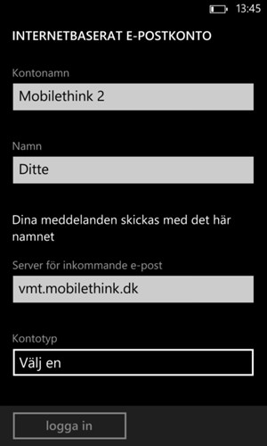 Ge ditt konto ett namn och ange ditt namn. Ange Inkommande serveradress. Välj Kontotyp