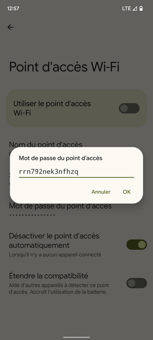 Saisissez un mot de passe de hotspot Wi-Fi d'au moins 8 caractères et sélectionnez OK