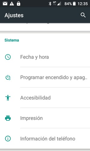 Desplácese y seleccione Información del teléfono