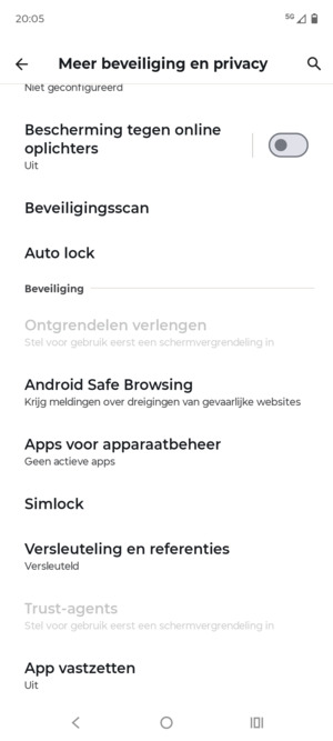 Scroll naar en selecteer Simlock