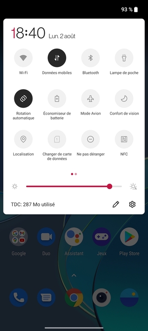 Sélectionnez AUTO