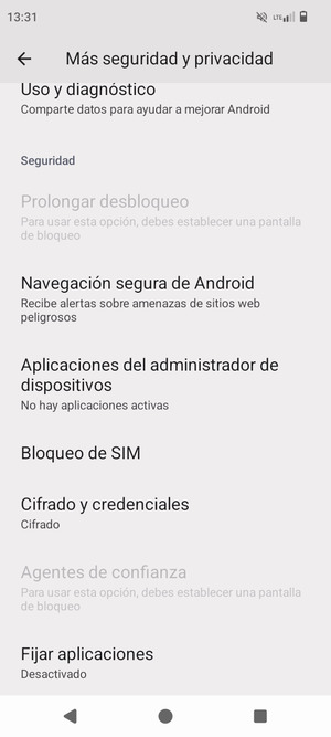 Desplácese y seleccione Bloqueo de SIM