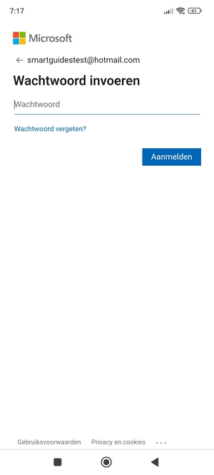 Voer uw Hotmail wachtwoord in en selecteer Aanmelden