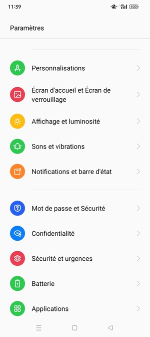 Faites défiler et sélectionnez Mot de passe et Sécurité