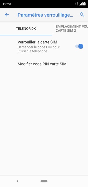 Sélectionnez Public puis Modifier code PIN carte SIM
