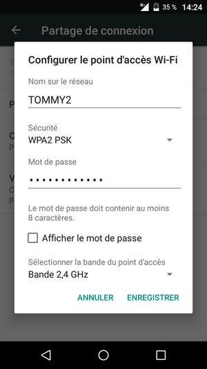 Saisissez un mot de passe de hotspot Wi-Fi d'au moins 8 caractères et sélectionnez ENREGISTRER