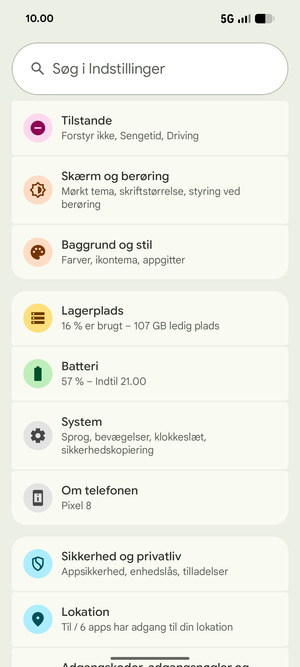 Vend tilbage til menuen Indstillinger og scroll til og vælg Batteri