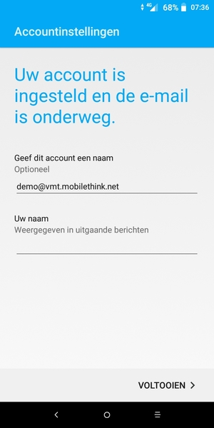 Geef uw account een naam en voer uw naam in. Selecteer VOLTOOIEN