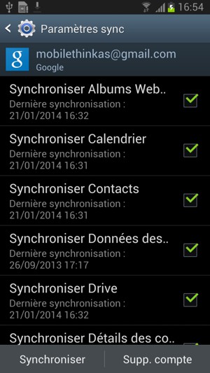 Veuillez cocher toutes les cases et sélectionner Synchroniser