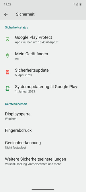 Um die PIN für die SIM-Karte zu wechseln, gehen Sie zum Sicherheit Menü und scrollen Sie und wählen Sie Weitere Sicherheitseinstellungen