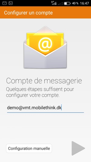 Saisissez votre adresse e-mail et sélectionnez SUIVANT