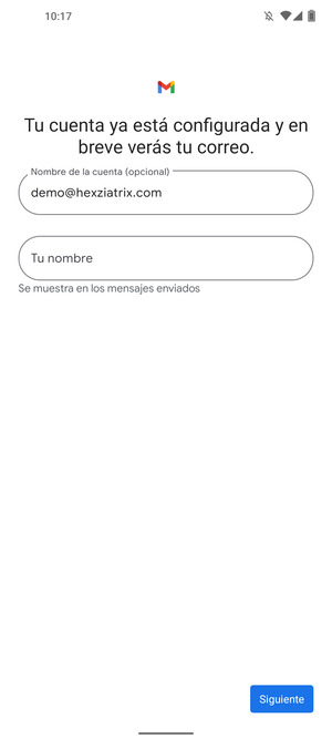 Déle a su cuenta un nombre y escriba su nombre. Seleccione Siguiente