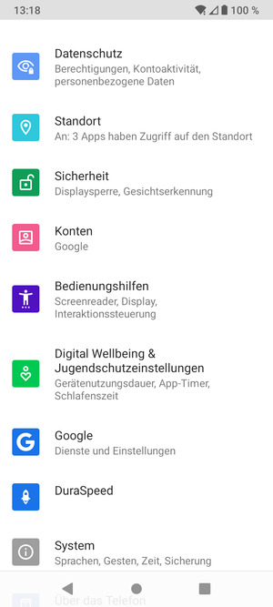Scrollen Sie und wählen Sie Konten