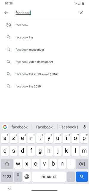 Saisissez le nom de l'appli et sélectionnez Rechercher