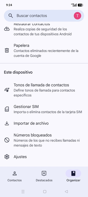 Desplácese y seleccione Gestionar SIM
