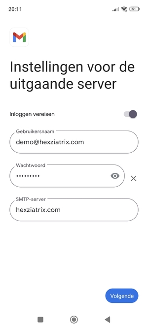 Voer Uitgaand serveradres in en selecteer Volgende