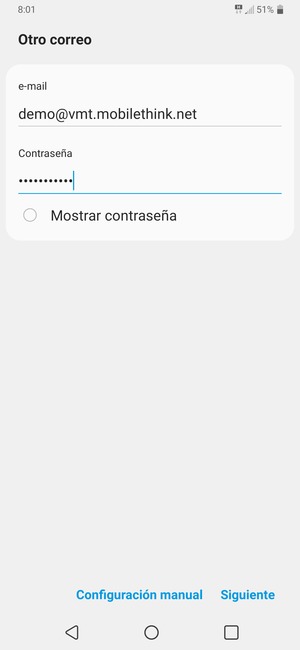 Introduzca su Dirección de correo electrónico y Contraseña. Seleccione Siguiente