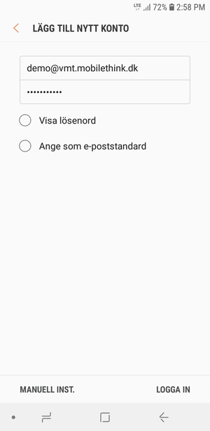 Ange din e-postadress och lösenord. Välj LOGGA IN
