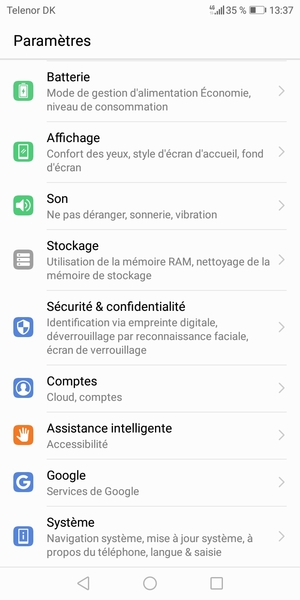 Faites défiler et sélectionnez Sécurité & confidentialité