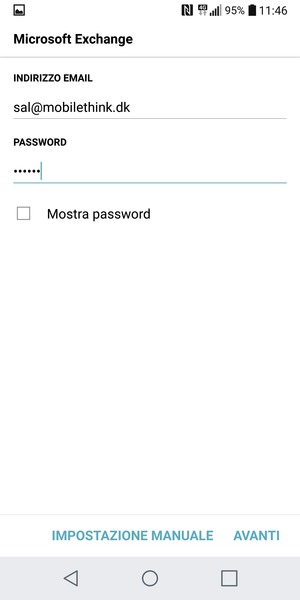 Inserisci il tuo indirizzo email e password. Seleziona IMPOSTAZIONE MANUALE