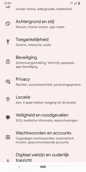 Scroll naar en selecteer Locatie