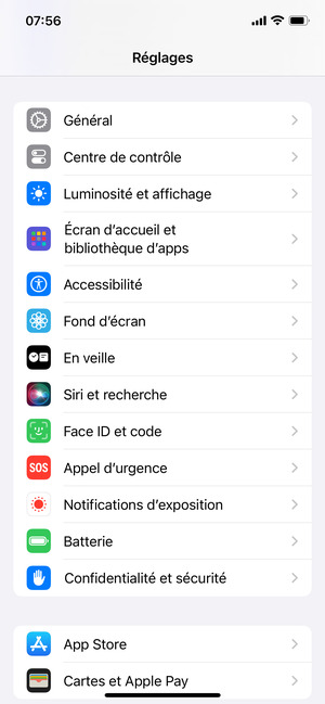 Faites défiler  et sélectionnez Face ID et code