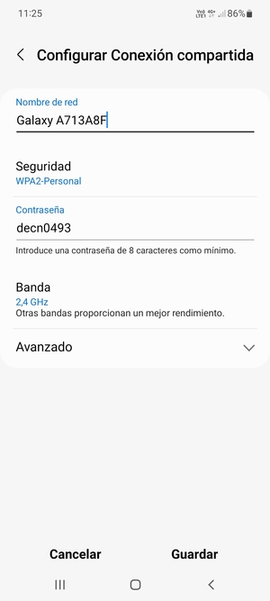 Introduzca una contraseña de al menos 8 caracteres y seleccione Guardar