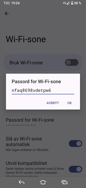 Skriv inn et Wi-Fi hotspot-passord på minst 8 tegn og velg OK