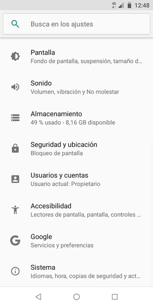 Desplácese y seleccione Seguridad y ubicación