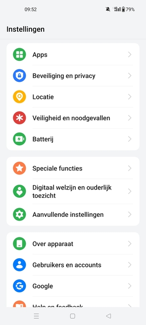 Scroll naar en selecteer Beveiliging en privacy