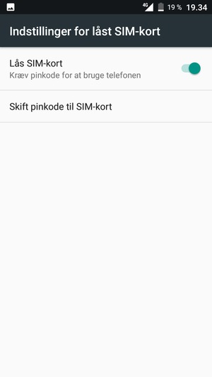Vælg Skift pinkode til SIM-kort