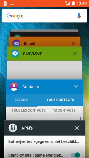 Veeg apps naar rechts om ze te sluiten